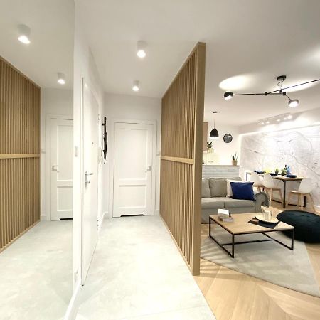 Mycherry - Old Town Apartment - Wiezienna 21C Wroclaw Bagian luar foto