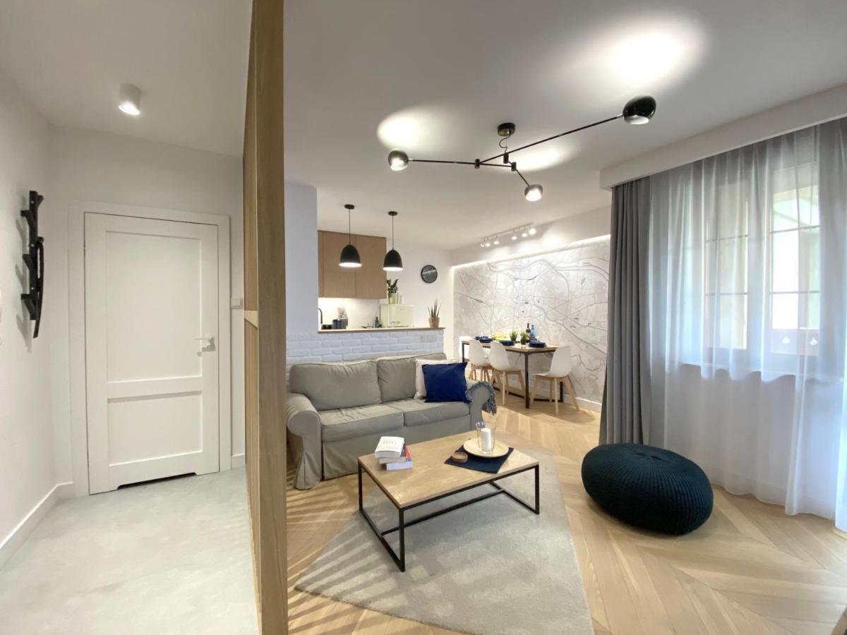 Mycherry - Old Town Apartment - Wiezienna 21C Wroclaw Bagian luar foto