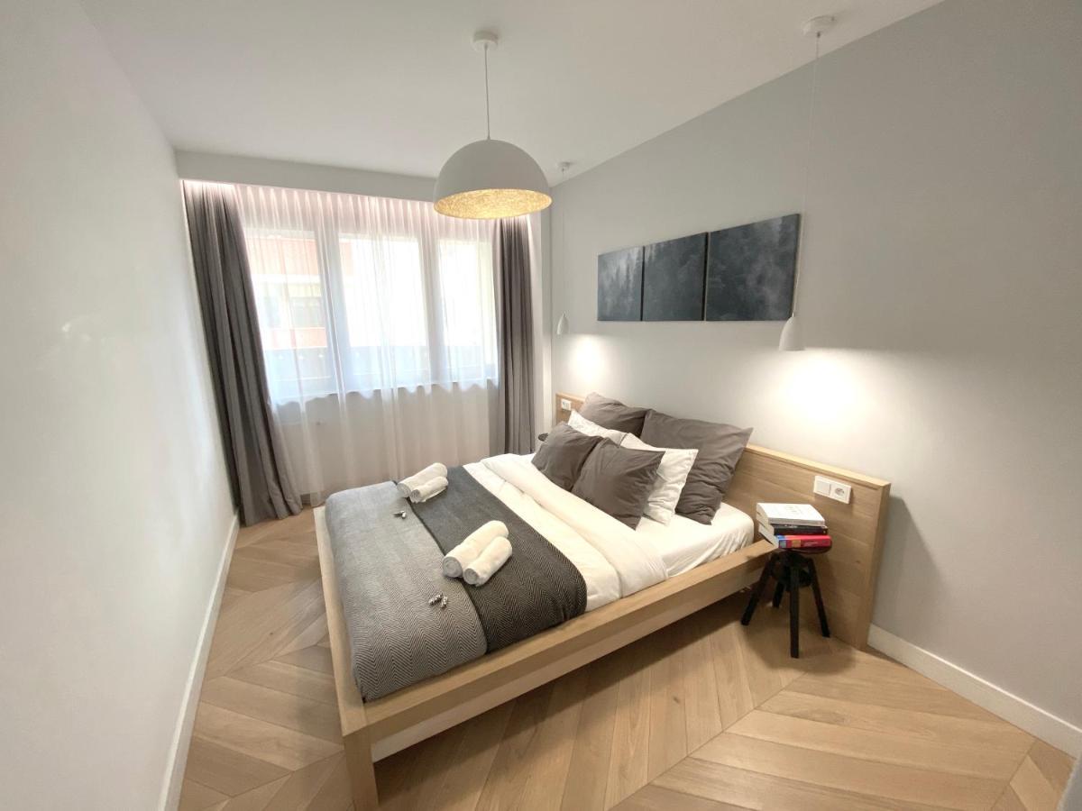 Mycherry - Old Town Apartment - Wiezienna 21C Wroclaw Bagian luar foto