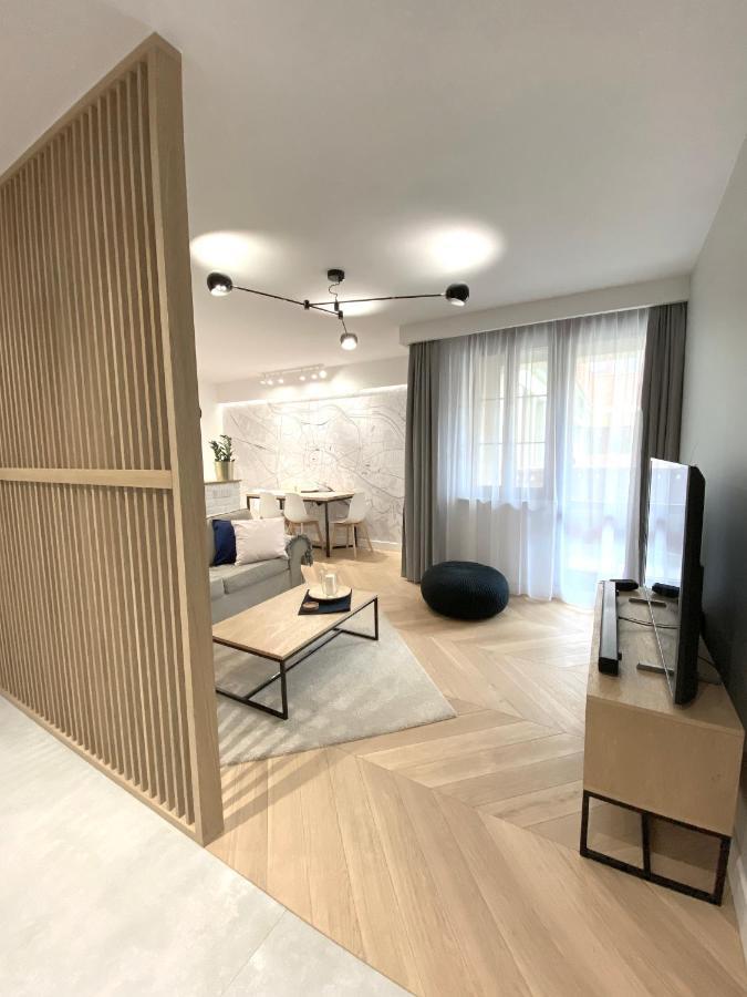 Mycherry - Old Town Apartment - Wiezienna 21C Wroclaw Bagian luar foto